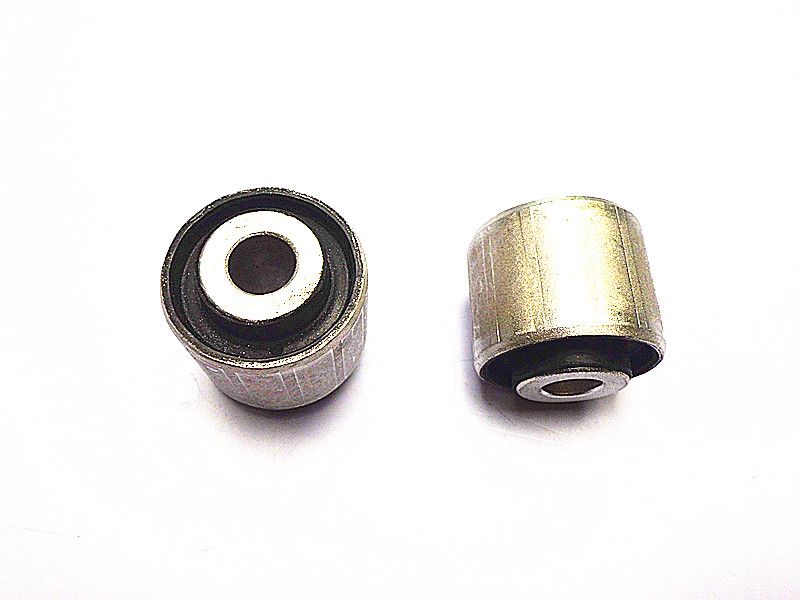 PAIR NEW REAR UPPER CONTROL ARM BUSHES KIT JEEP GRAND CHEROKEE WK 12/